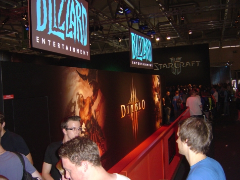 https://www.diablogame.de/media/content/GamesCom/GamesCom09_02_sub.jpg